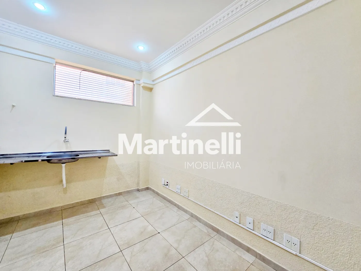 Alugar Comercial / Im&oacute;vel em Ribeir&atilde;o Preto R$ 4.000,00 - Foto 6