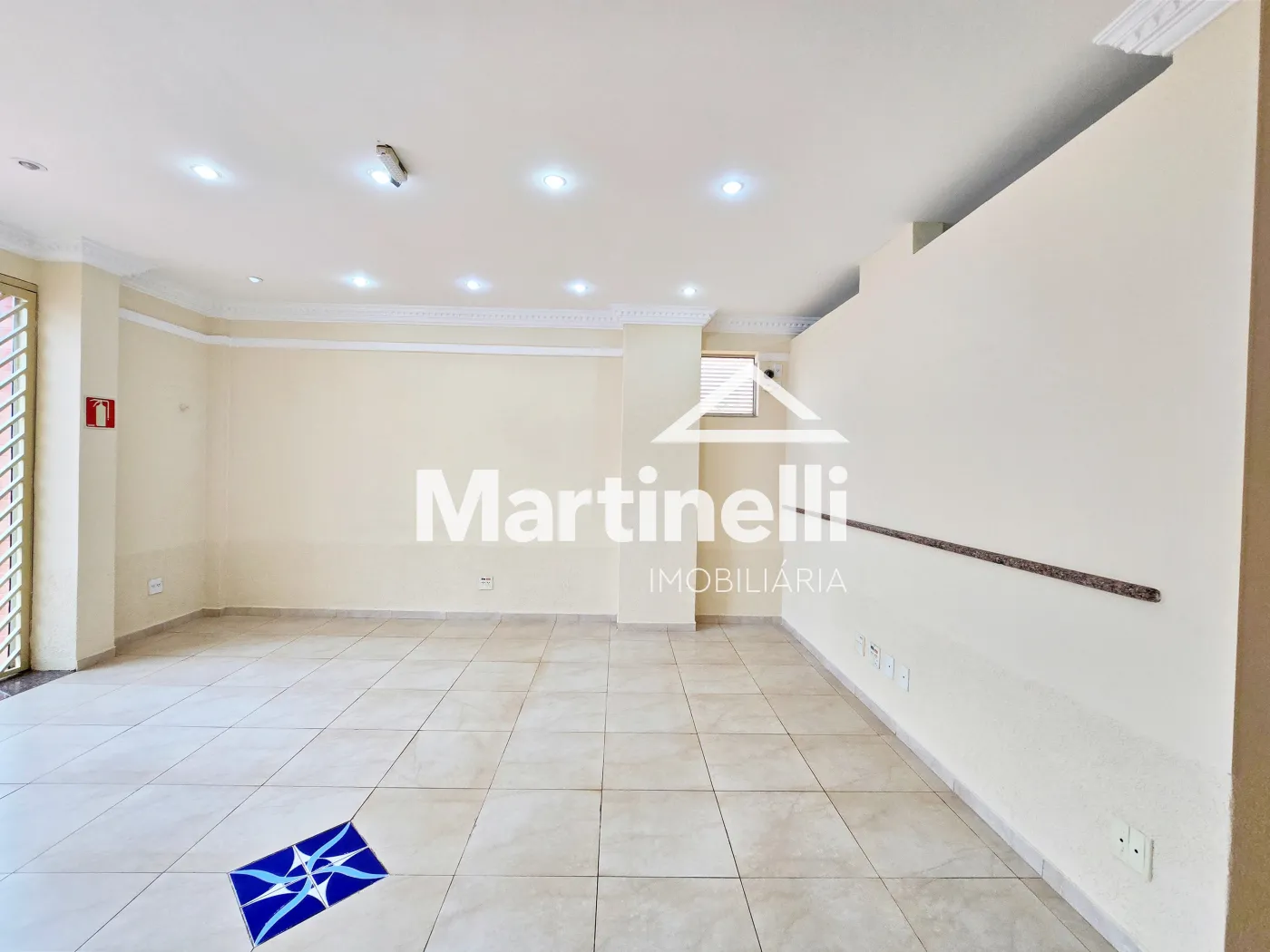 Alugar Comercial / Im&oacute;vel em Ribeir&atilde;o Preto R$ 4.000,00 - Foto 3