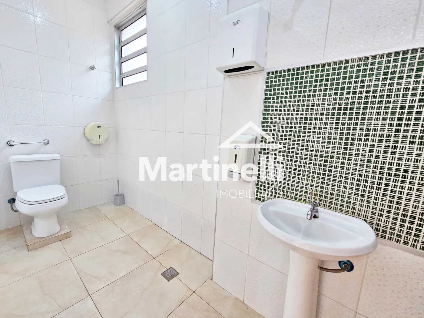 Alugar Comercial / Im&oacute;vel em Ribeir&atilde;o Preto R$ 4.000,00 - Foto 8