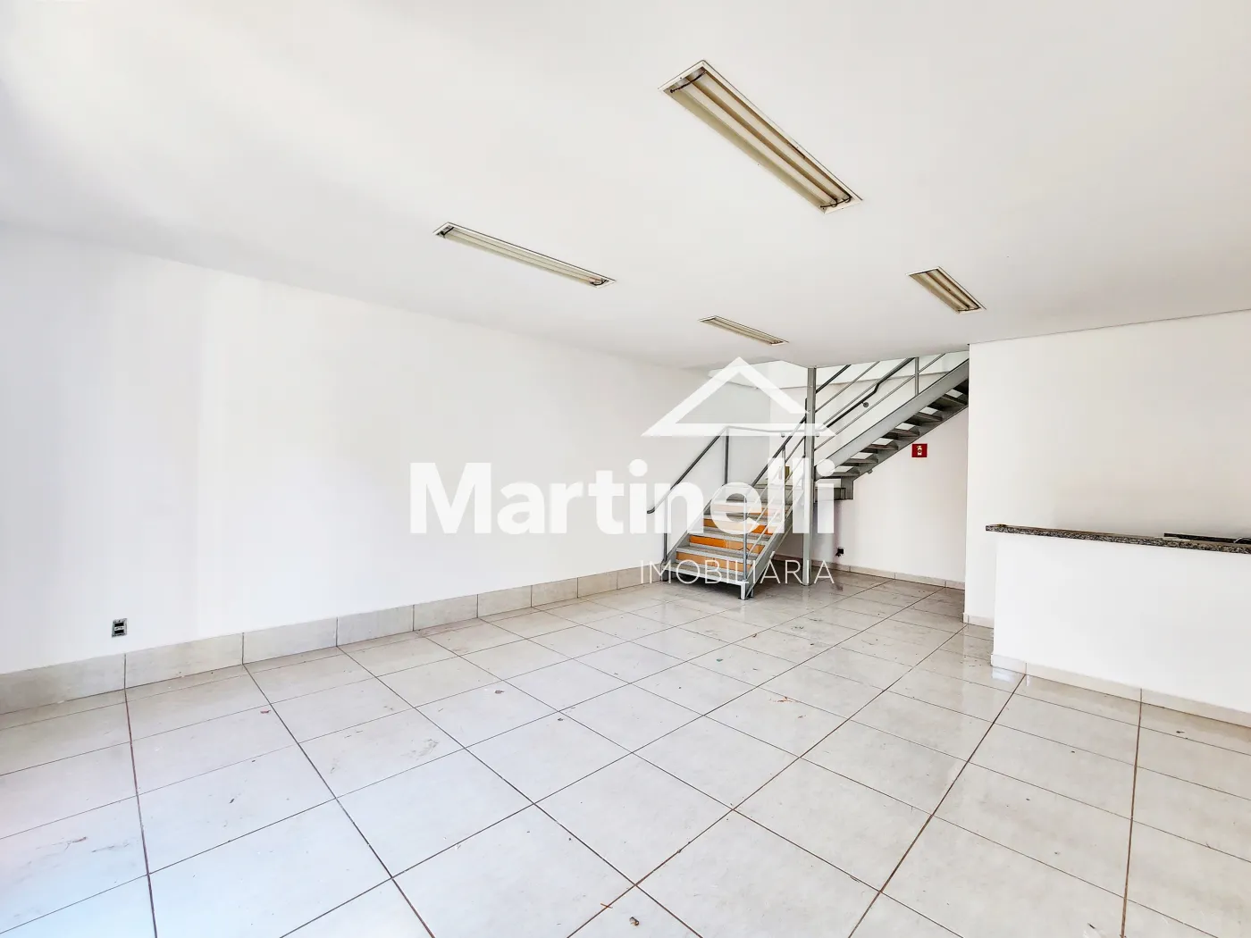 Alugar Comercial / Im&oacute;vel Comercial em Ribeir&atilde;o Preto R$ 3.000,00 - Foto 2