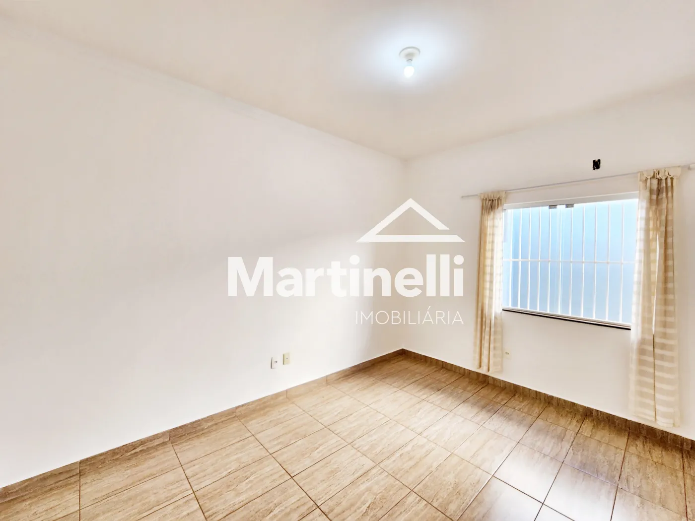 Alugar Comercial / Im&oacute;vel em Ribeir&atilde;o Preto R$ 5.000,00 - Foto 4