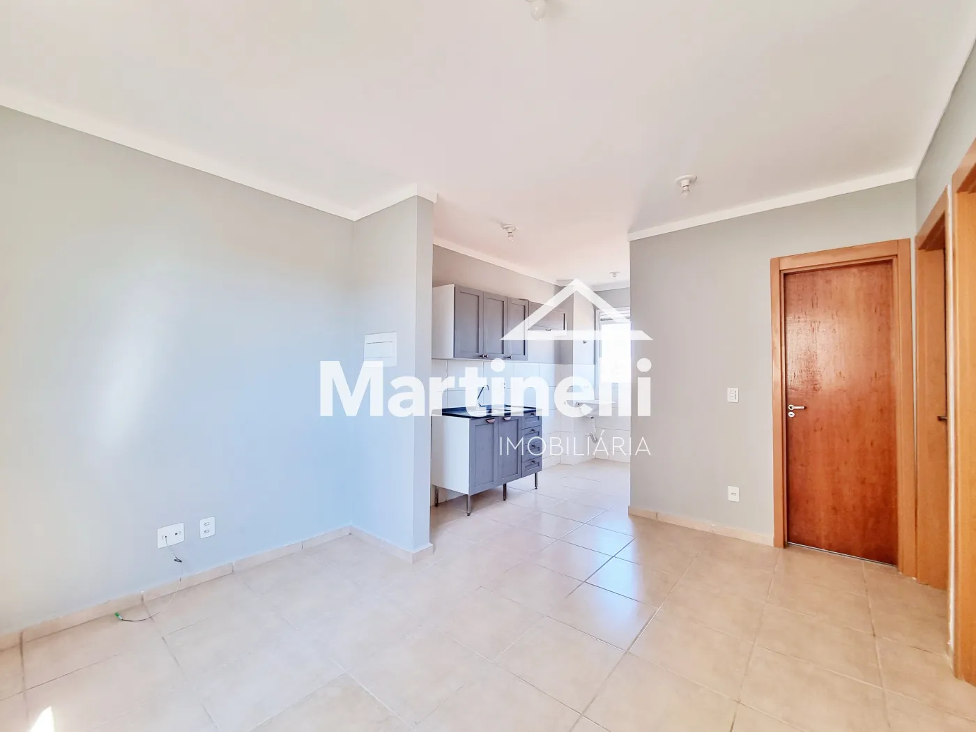 Alugar Apartamento / Padr&atilde;o em Ribeir&atilde;o Preto R$ 900,00 - Foto 1