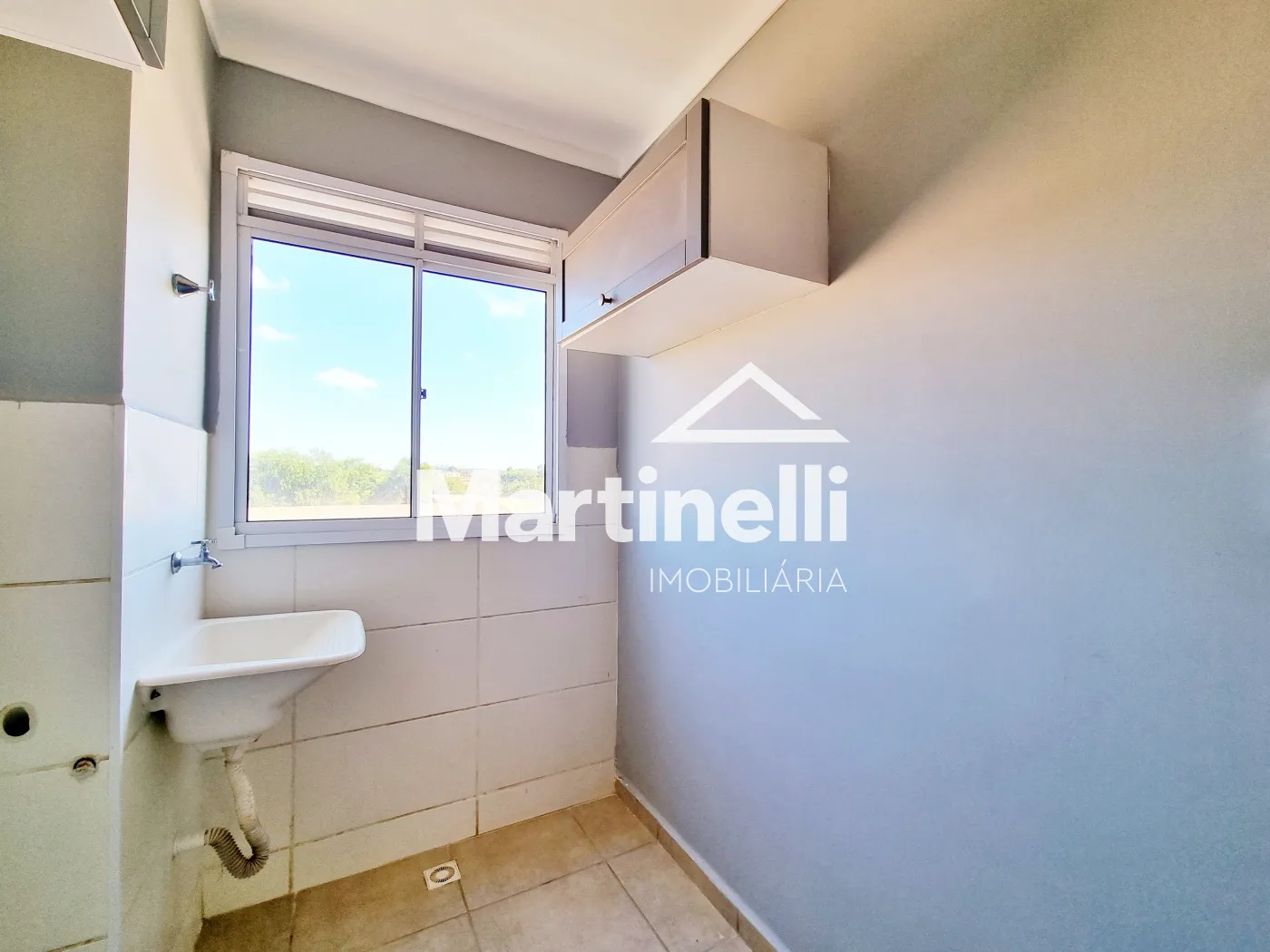 Alugar Apartamento / Padr&atilde;o em Ribeir&atilde;o Preto R$ 900,00 - Foto 5
