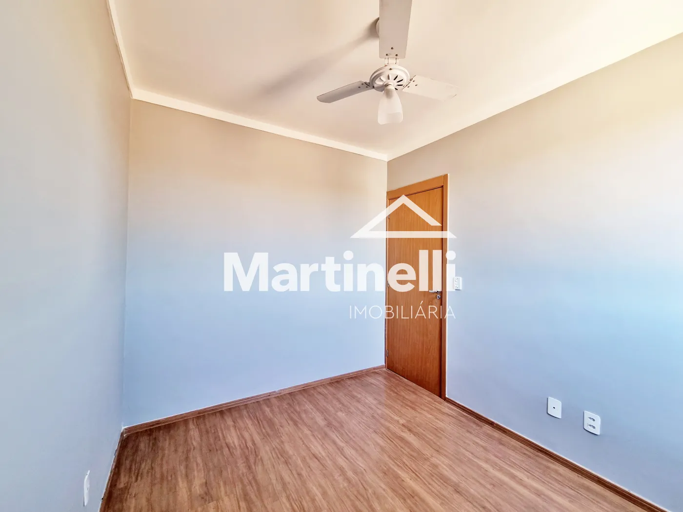 Alugar Apartamento / Padr&atilde;o em Ribeir&atilde;o Preto R$ 900,00 - Foto 10