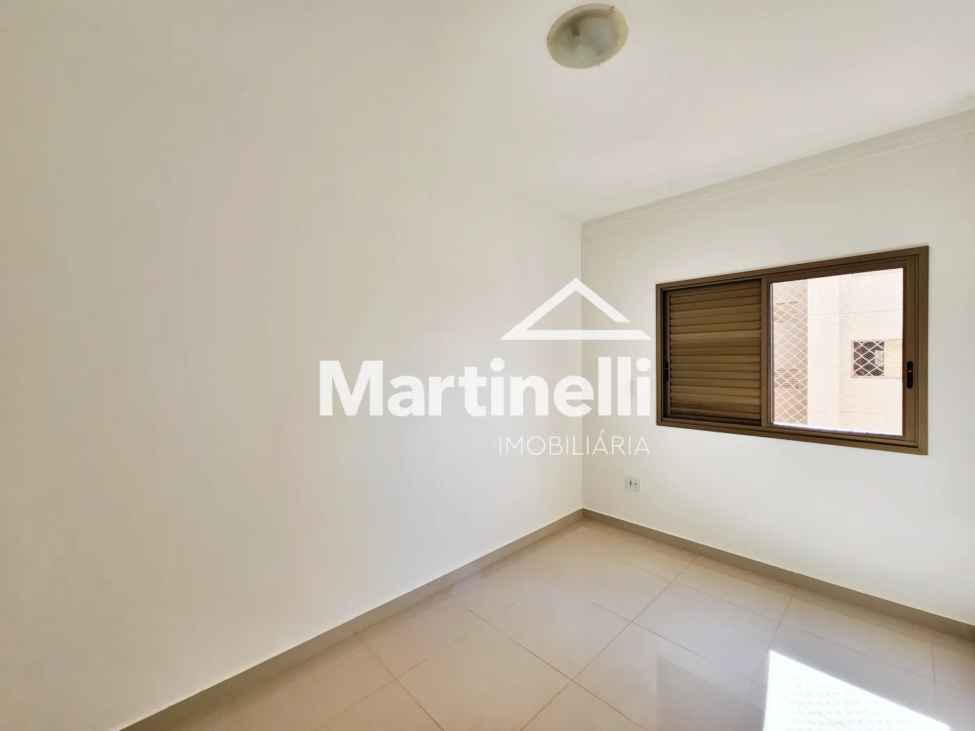 Alugar Apartamento / Padr&atilde;o em Ribeir&atilde;o Preto R$ 4.000,00 - Foto 9
