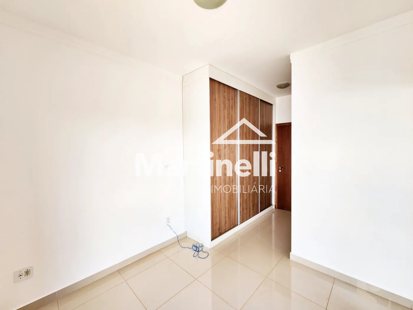 Alugar Apartamento / Padr&atilde;o em Ribeir&atilde;o Preto R$ 4.000,00 - Foto 16