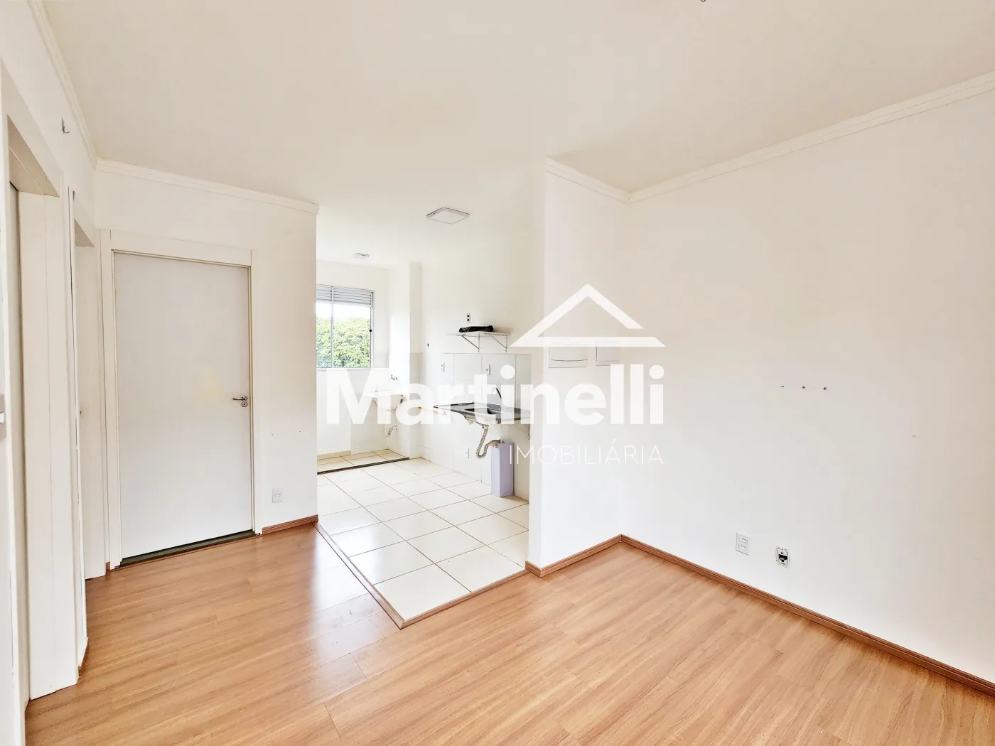 Alugar Apartamento / Padr&atilde;o em Ribeir&atilde;o Preto R$ 850,00 - Foto 1