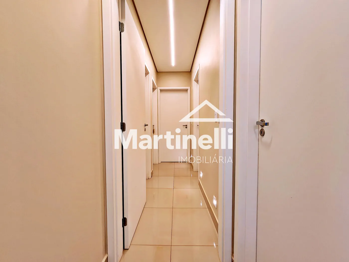 Comprar Apartamento / Padr&atilde;o em Ribeir&atilde;o Preto R$ 700.000,00 - Foto 8