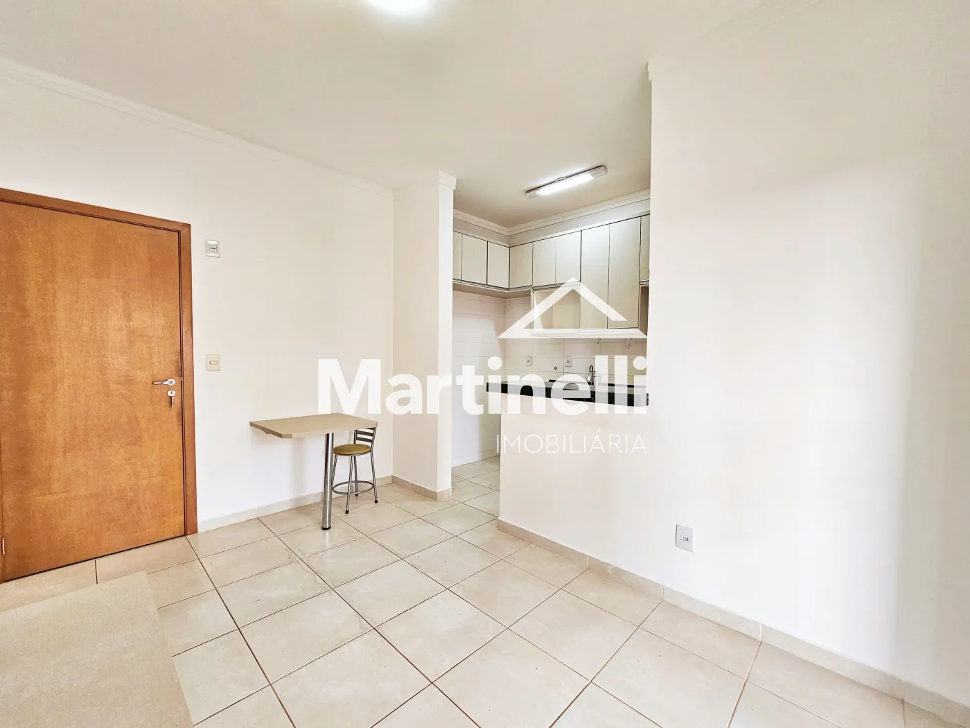 Alugar Apartamento / Padr&atilde;o em Ribeir&atilde;o Preto R$ 2.000,00 - Foto 3