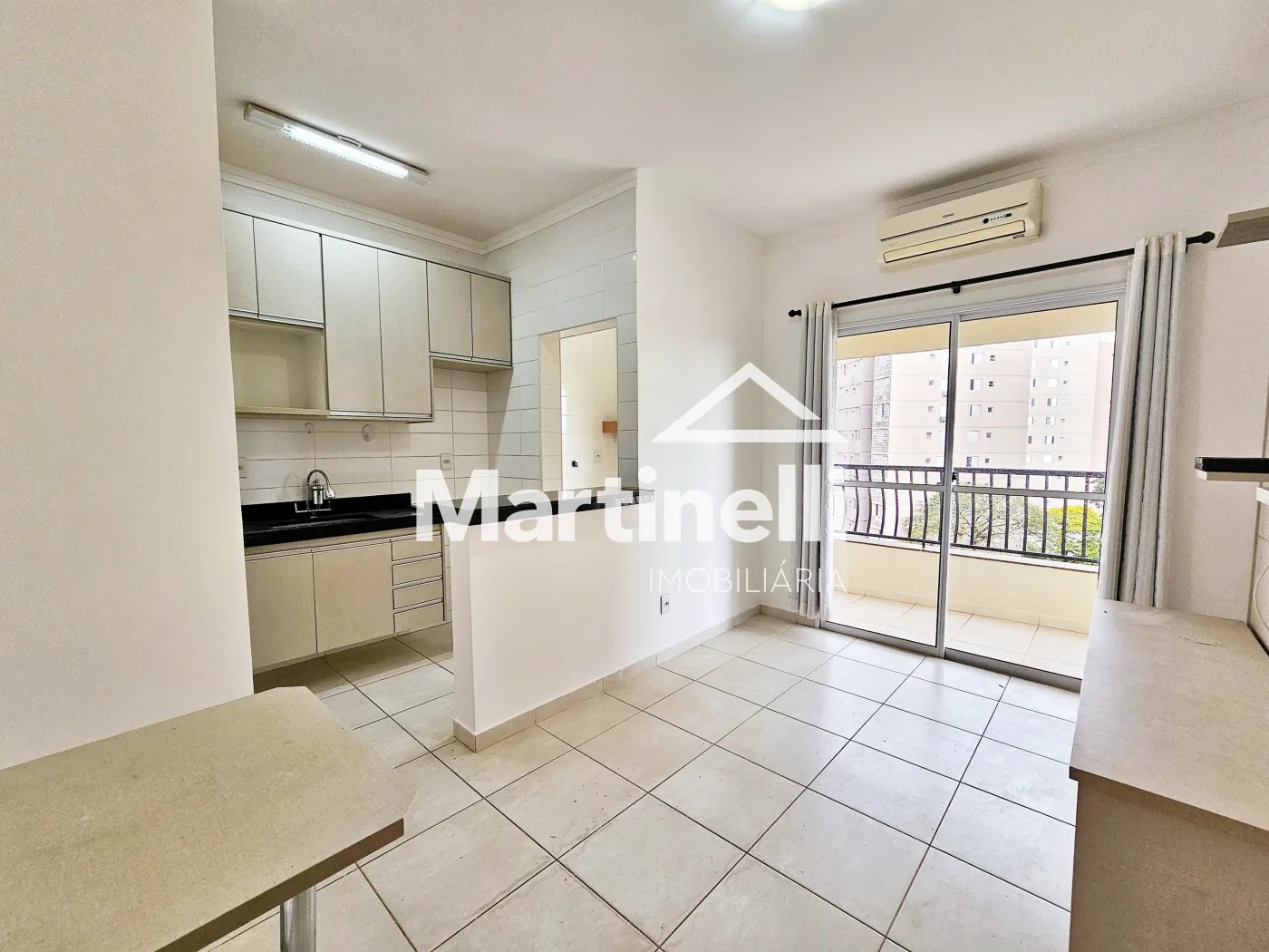 Alugar Apartamento / Padr&atilde;o em Ribeir&atilde;o Preto R$ 2.000,00 - Foto 2
