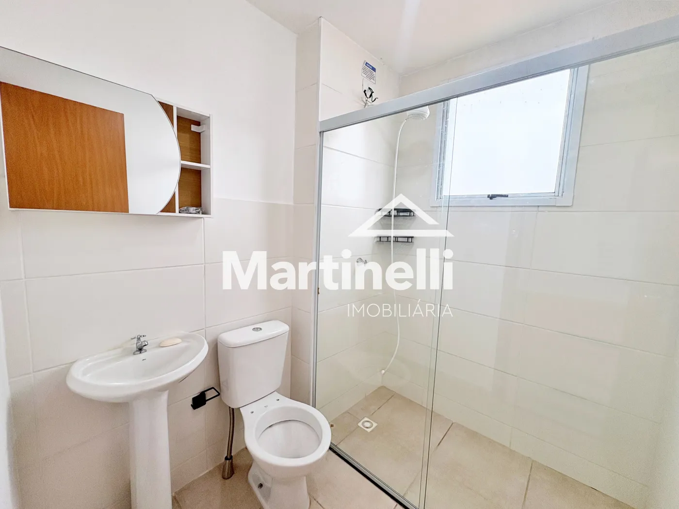 Alugar Apartamento / Padr&atilde;o em Ribeir&atilde;o Preto R$ 1.150,00 - Foto 4