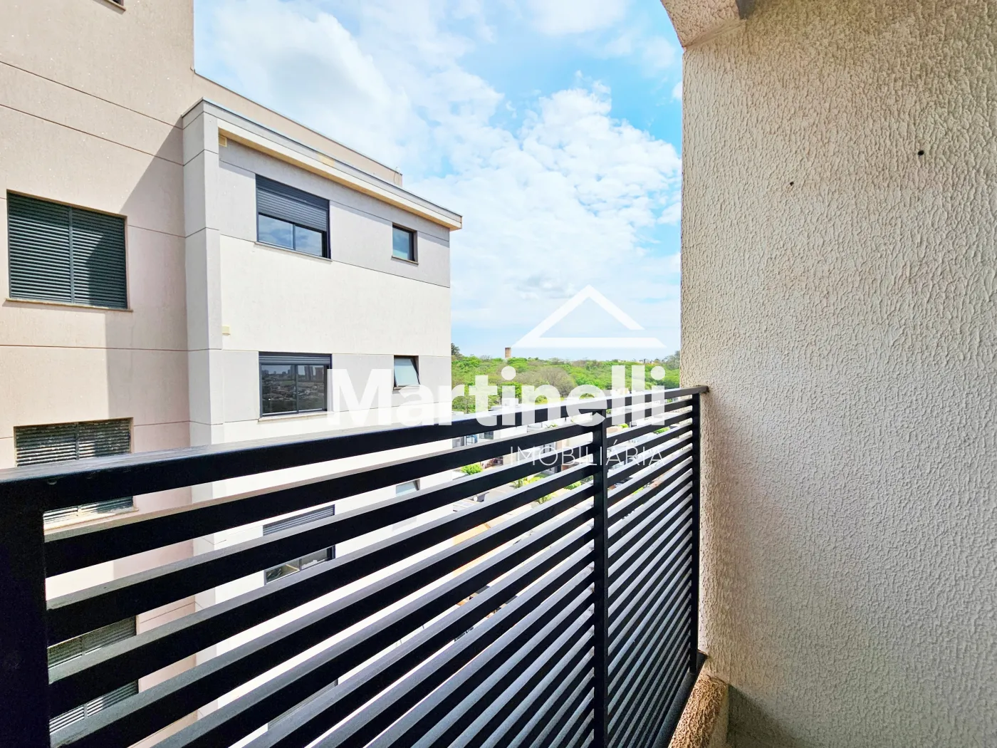 Alugar Apartamento / Padr&atilde;o em Ribeir&atilde;o Preto R$ 2.200,00 - Foto 3