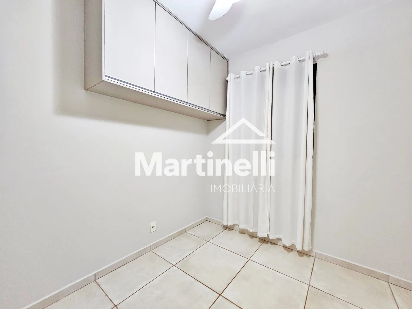 Alugar Apartamento / Padr&atilde;o em Ribeir&atilde;o Preto R$ 2.200,00 - Foto 11