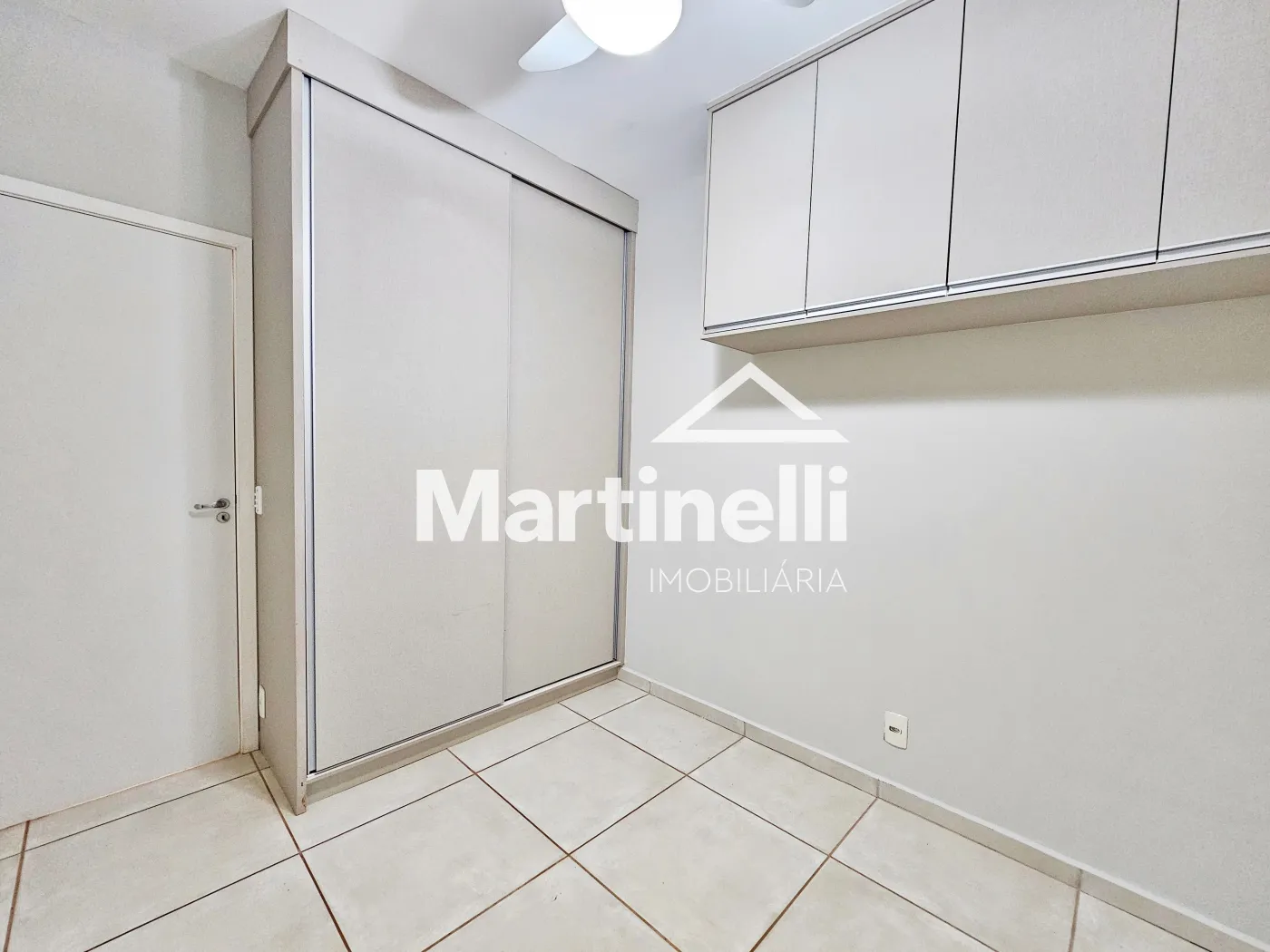 Alugar Apartamento / Padr&atilde;o em Ribeir&atilde;o Preto R$ 2.200,00 - Foto 12