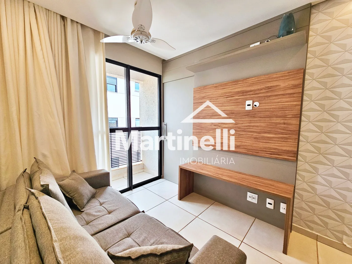 Alugar Apartamento / Padr&atilde;o em Ribeir&atilde;o Preto R$ 2.200,00 - Foto 2