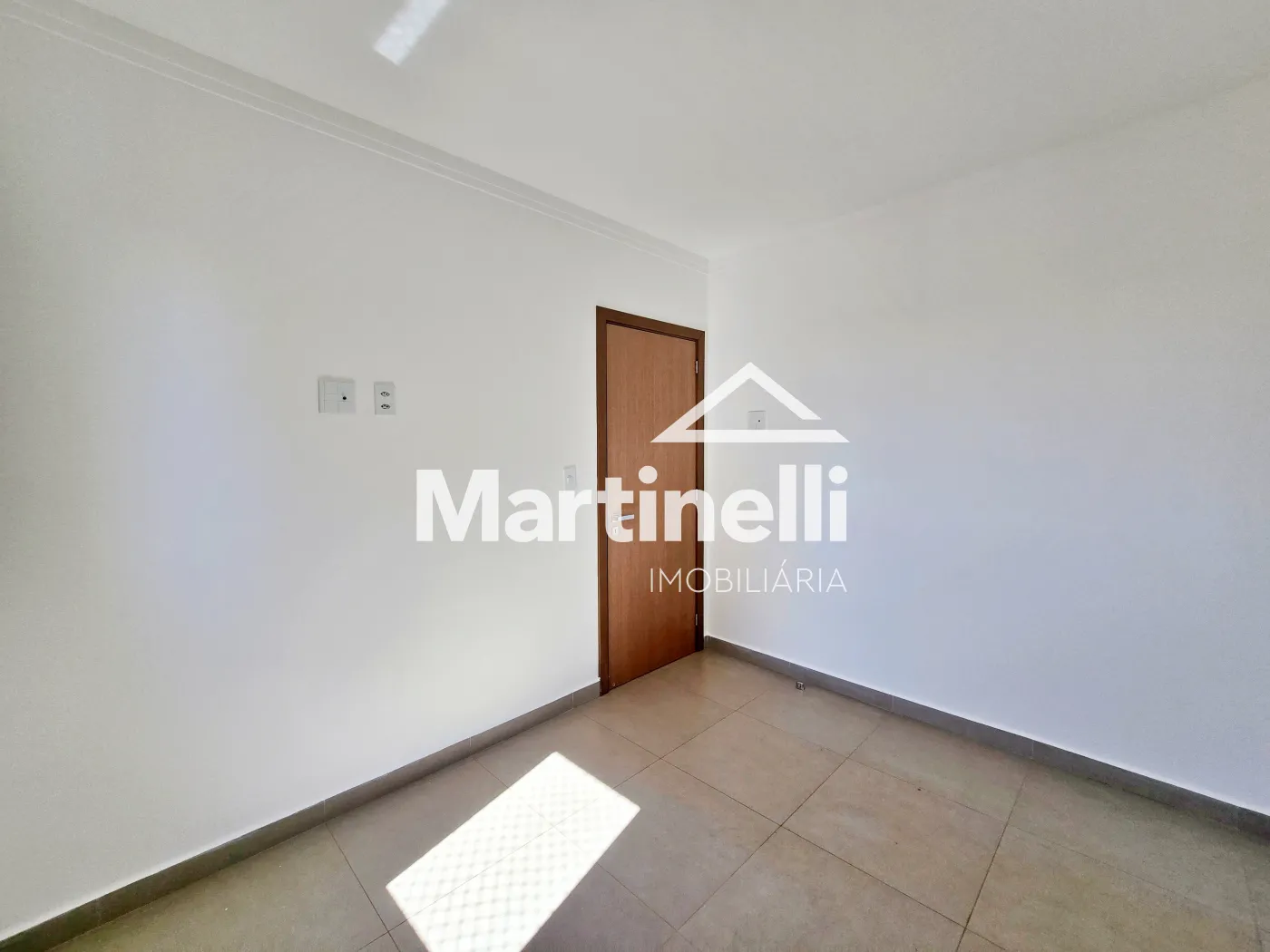 Alugar Apartamento / Padr&atilde;o em Ribeir&atilde;o Preto R$ 4.000,00 - Foto 16