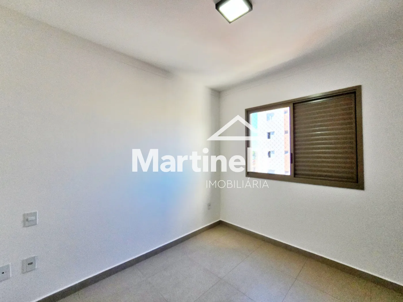 Alugar Apartamento / Padr&atilde;o em Ribeir&atilde;o Preto R$ 4.000,00 - Foto 18