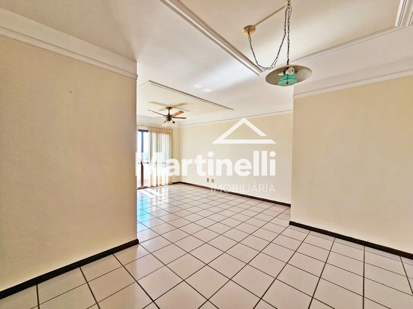 Alugar Apartamento / Padr&atilde;o em Ribeir&atilde;o Preto R$ 1.800,00 - Foto 1