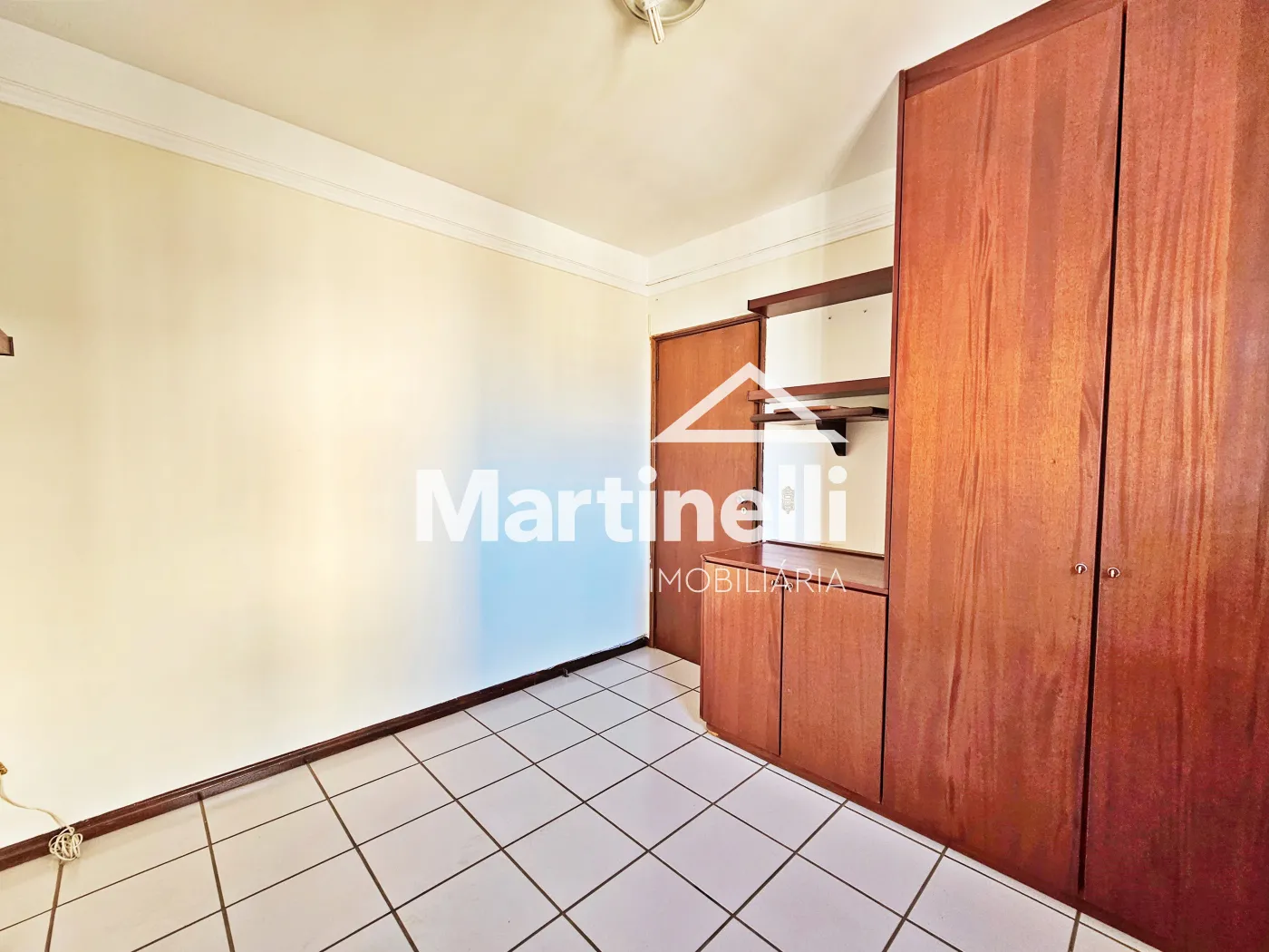 Alugar Apartamento / Padr&atilde;o em Ribeir&atilde;o Preto R$ 1.800,00 - Foto 9