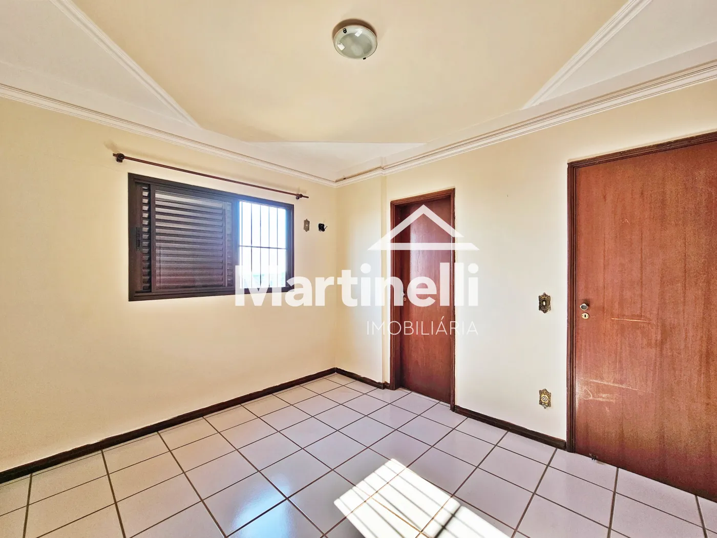 Alugar Apartamento / Padr&atilde;o em Ribeir&atilde;o Preto R$ 1.800,00 - Foto 14