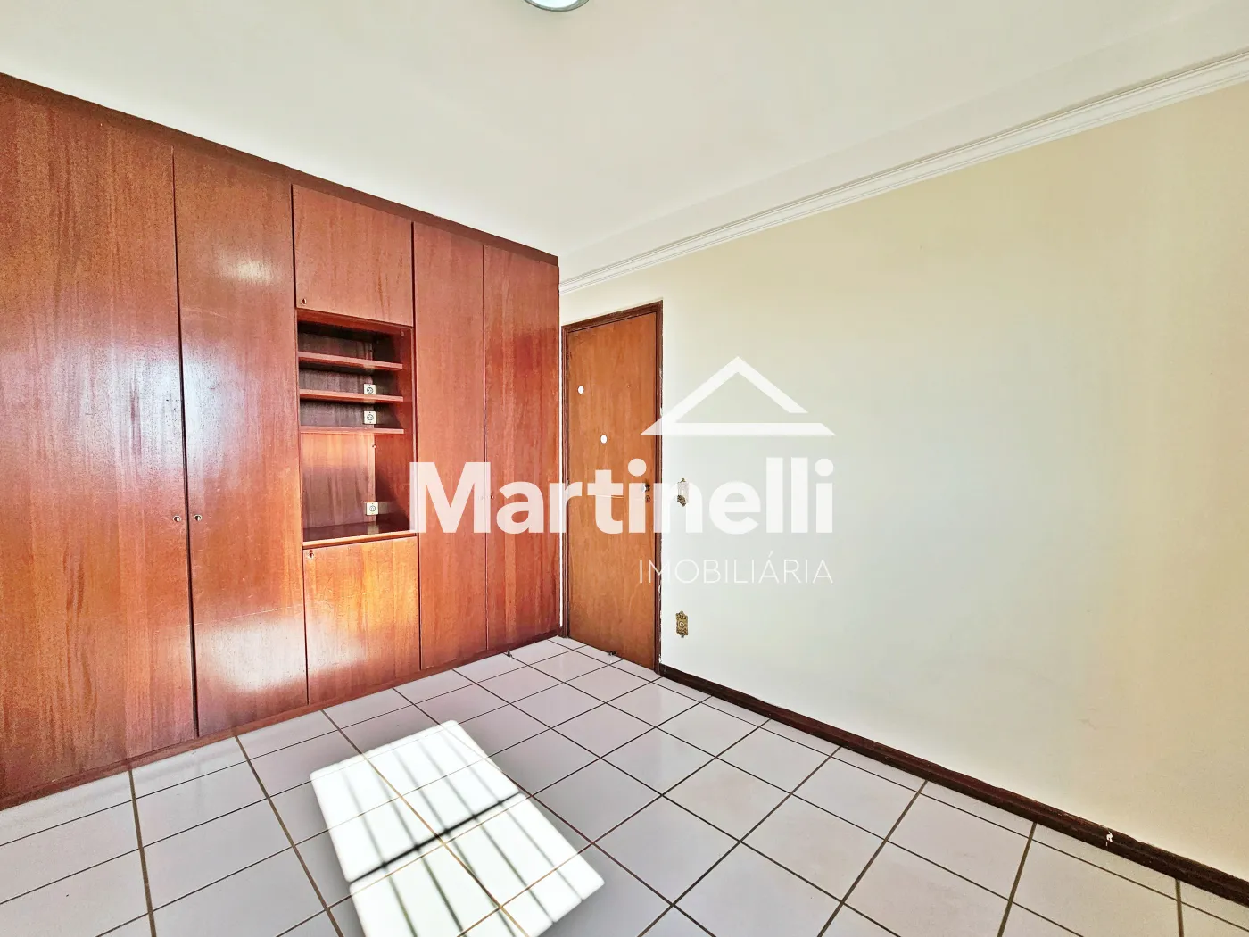 Alugar Apartamento / Padr&atilde;o em Ribeir&atilde;o Preto R$ 1.800,00 - Foto 12