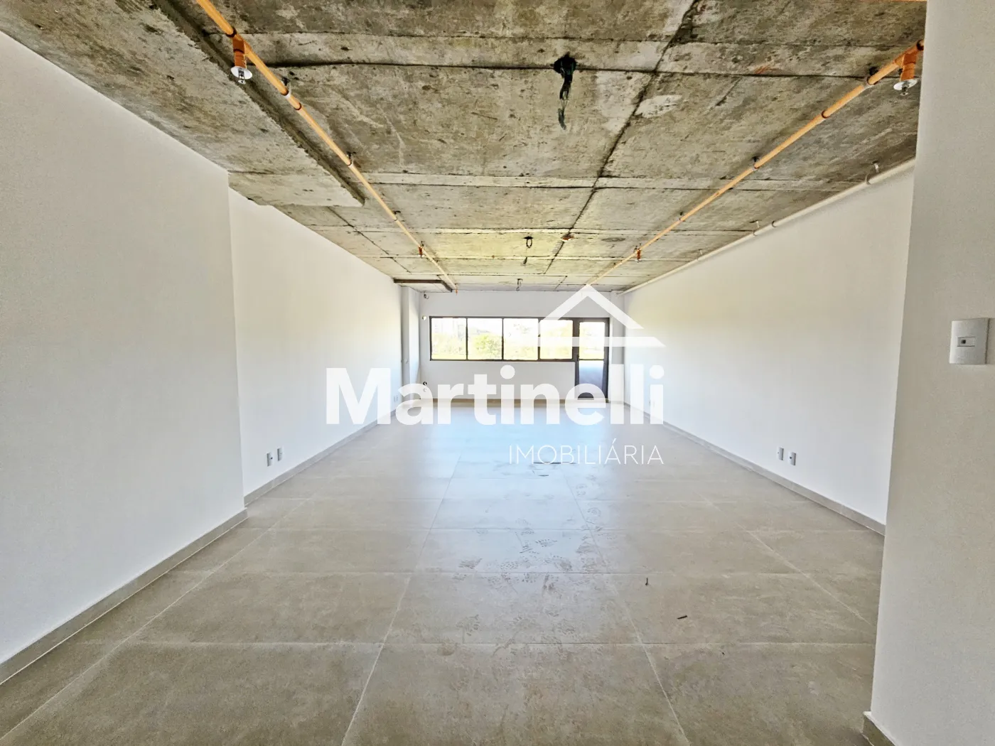Alugar Comercial / Sala em Ribeir&atilde;o Preto R$ 6.800,00 - Foto 1