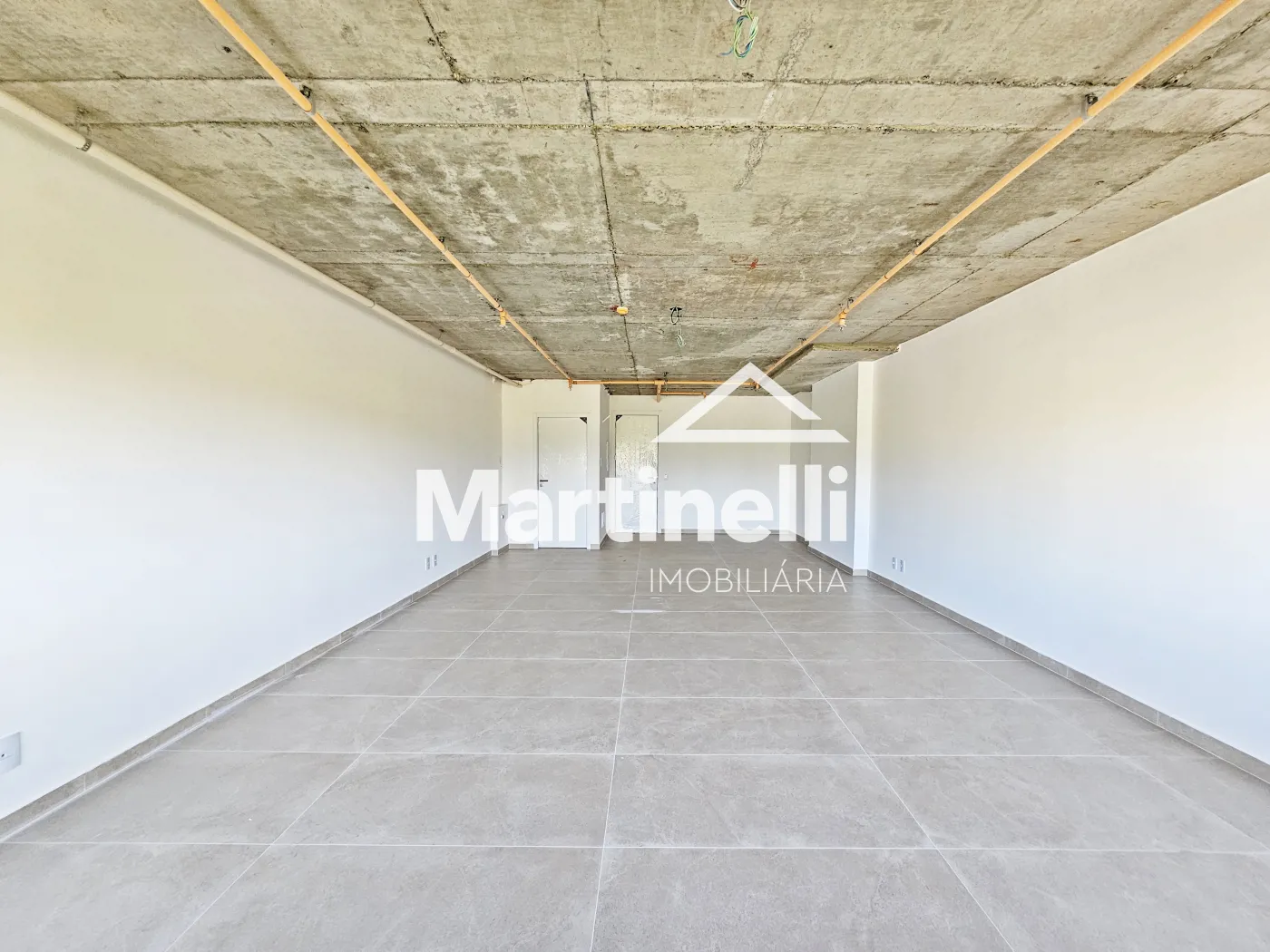 Alugar Comercial / Sala em Ribeir&atilde;o Preto R$ 6.800,00 - Foto 3