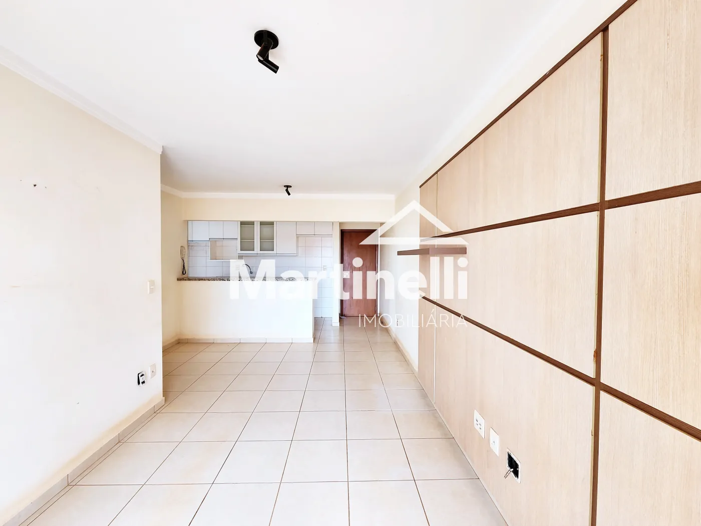 Alugar Apartamento / Padr&atilde;o em Ribeir&atilde;o Preto R$ 2.500,00 - Foto 4