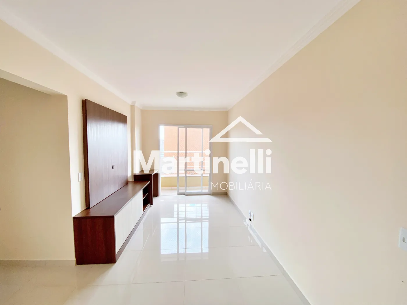 Alugar Apartamento / Padr&atilde;o em Ribeir&atilde;o Preto R$ 2.100,00 - Foto 2