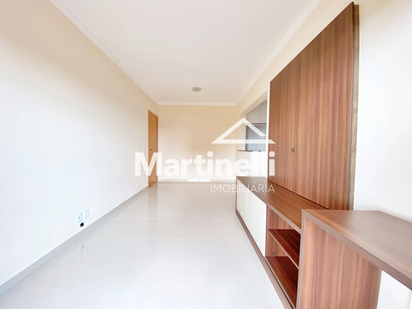 Alugar Apartamento / Padr&atilde;o em Ribeir&atilde;o Preto R$ 2.100,00 - Foto 4