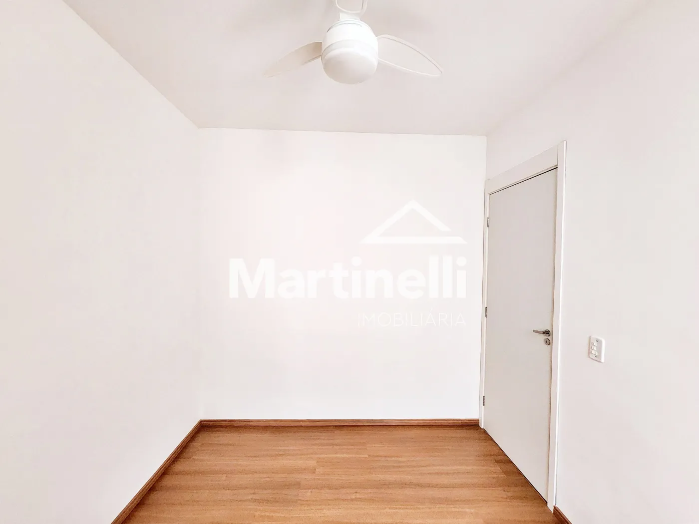 Alugar Apartamento / Padr&atilde;o em Ribeir&atilde;o Preto R$ 1.200,00 - Foto 12