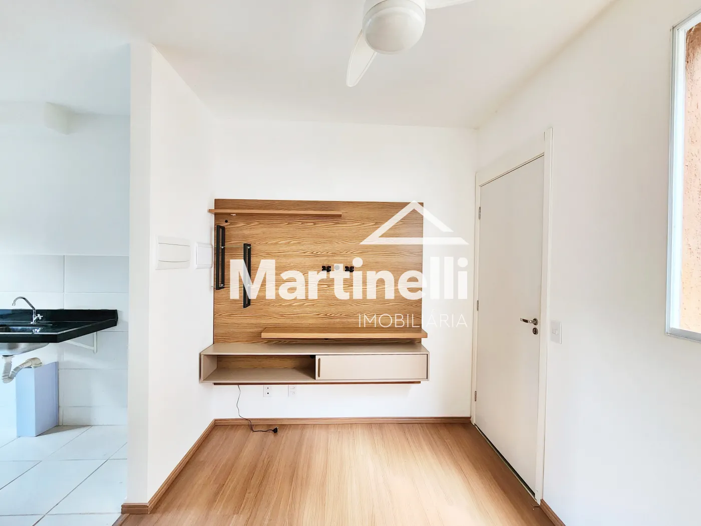 Alugar Apartamento / Padr&atilde;o em Ribeir&atilde;o Preto R$ 1.200,00 - Foto 3