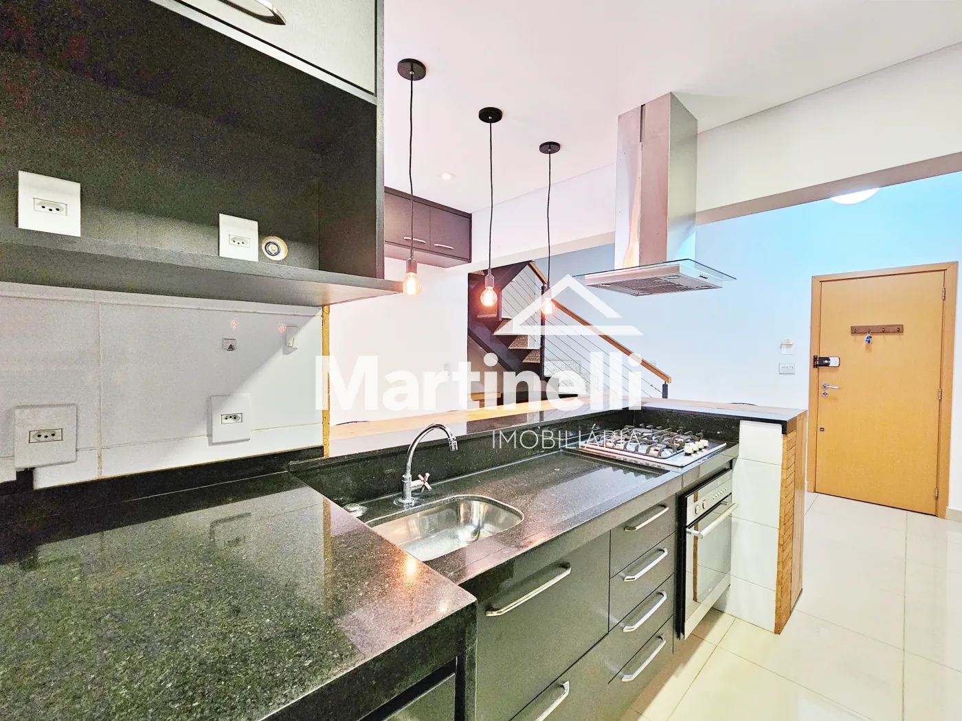 Alugar Apartamento / Padr&atilde;o em Ribeir&atilde;o Preto R$ 3.700,00 - Foto 4