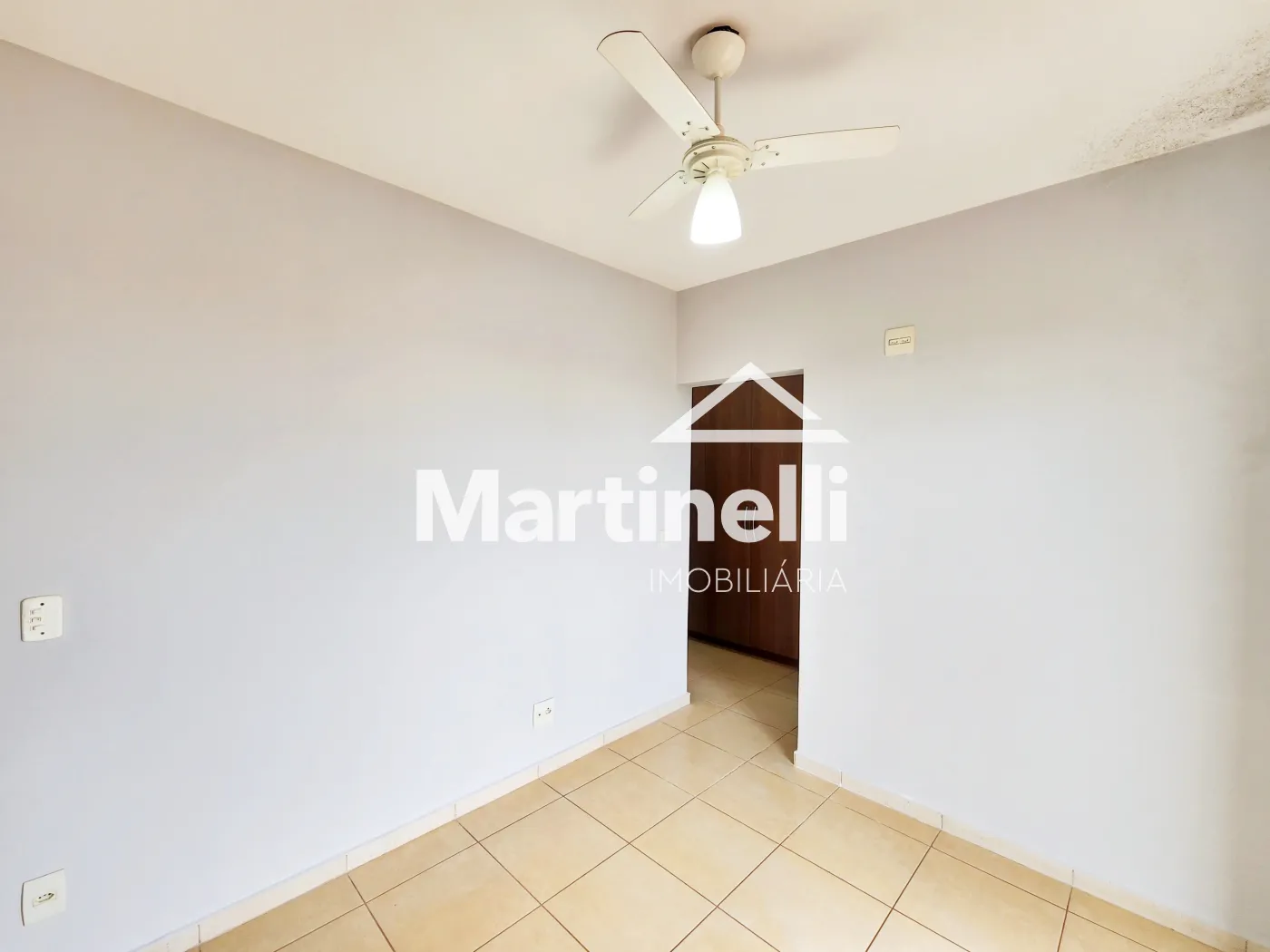 Alugar Apartamento / Padr&atilde;o em Ribeir&atilde;o Preto R$ 3.200,00 - Foto 17