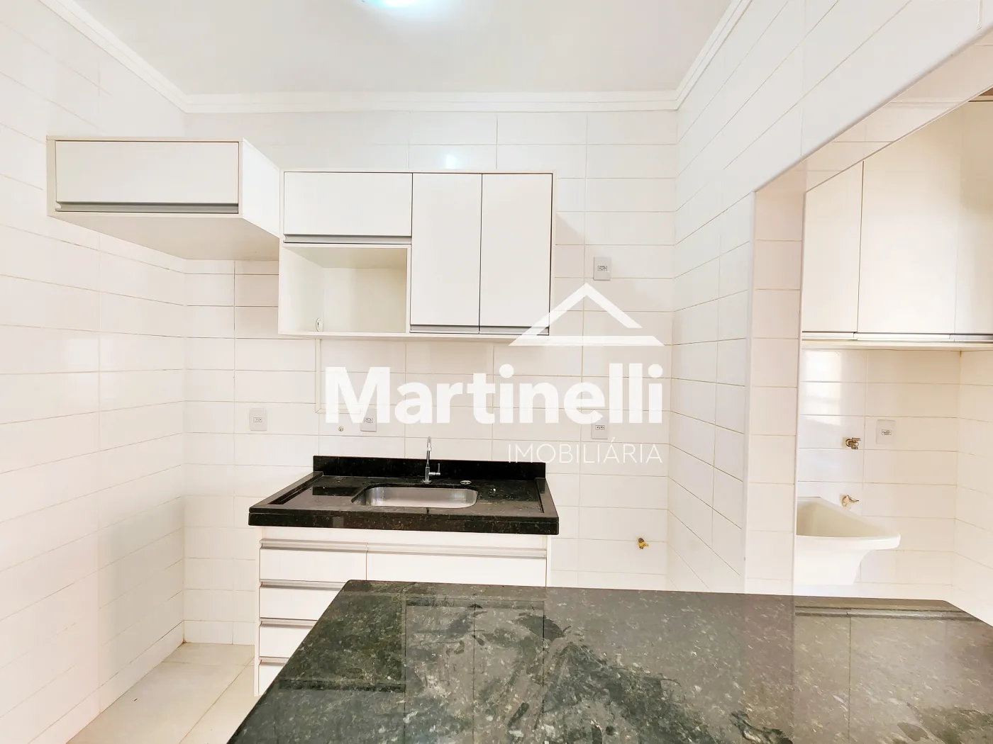 Alugar Apartamento / Padr&atilde;o em Ribeir&atilde;o Preto R$ 2.200,00 - Foto 4