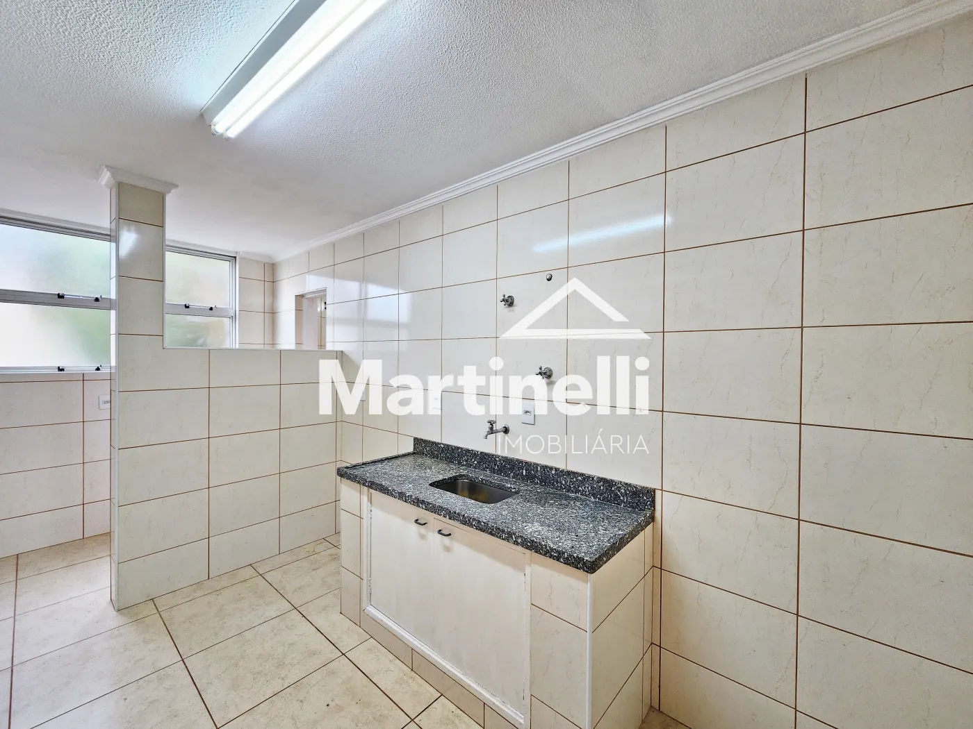 Alugar Apartamento / Padr&atilde;o em Ribeir&atilde;o Preto R$ 1.700,00 - Foto 4