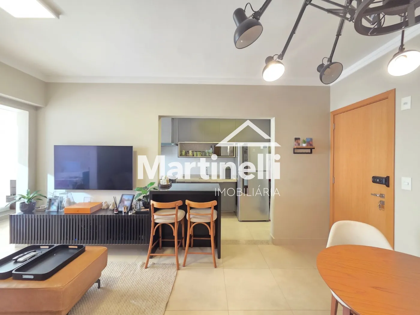 Alugar Apartamento / Padr&atilde;o em Ribeir&atilde;o Preto R$ 4.000,00 - Foto 4