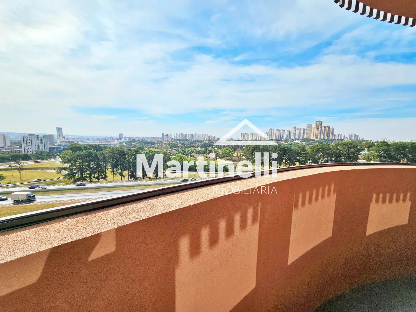 Alugar Comercial / Sala em Ribeir&atilde;o Preto R$ 3.500,00 - Foto 5