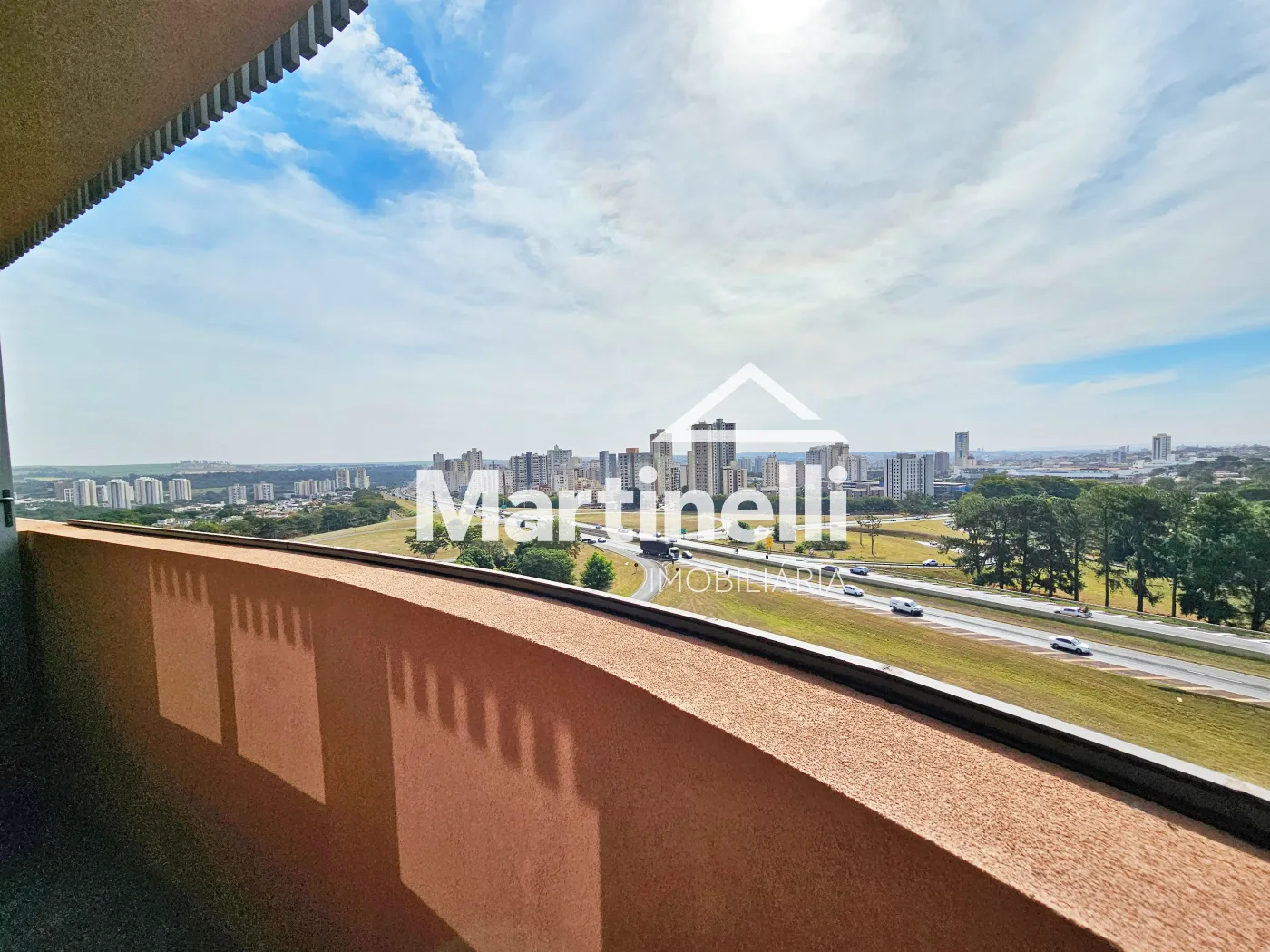 Alugar Comercial / Sala em Ribeir&atilde;o Preto R$ 3.500,00 - Foto 7