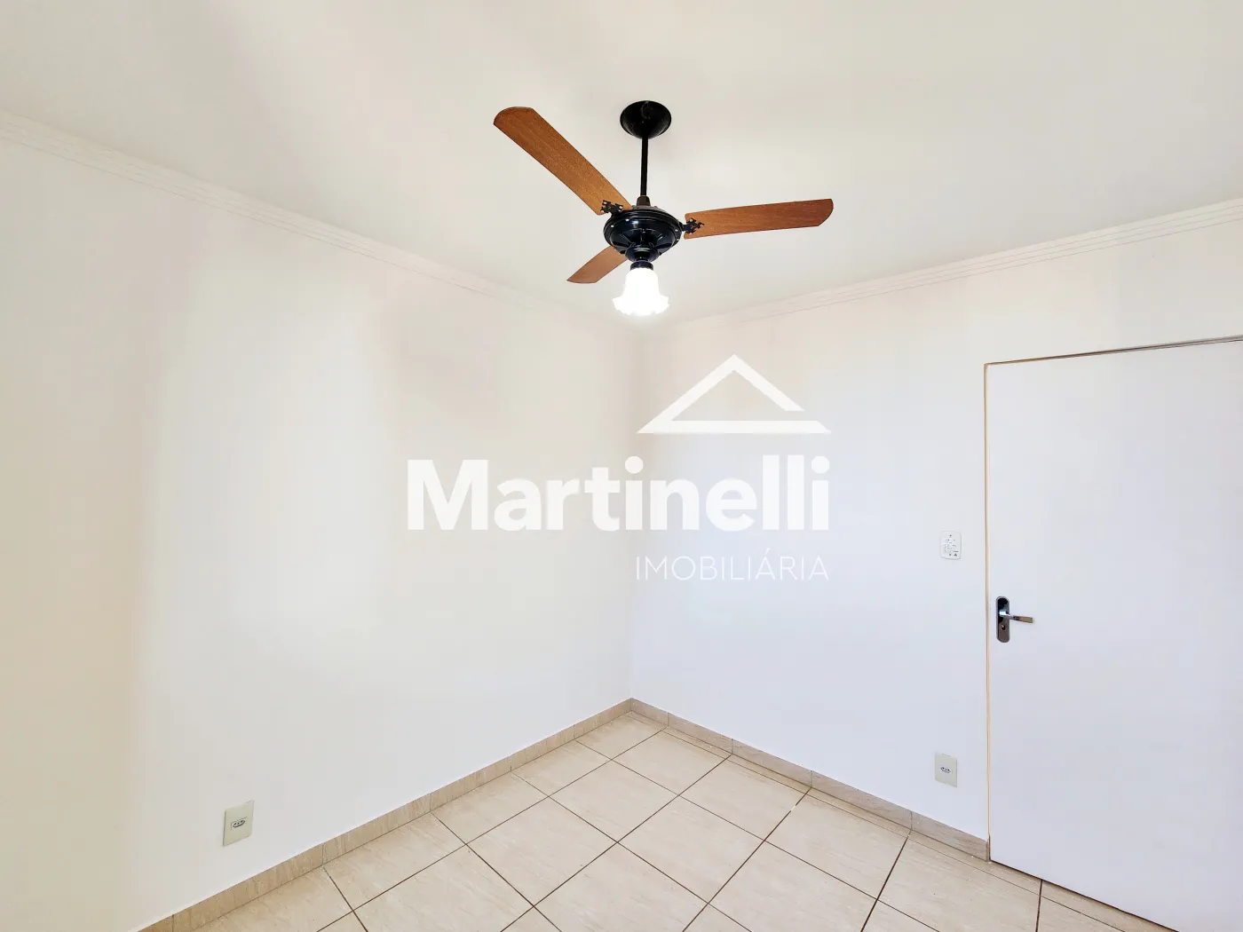 Alugar Apartamento / Padr&atilde;o em Ribeir&atilde;o Preto R$ 1.700,00 - Foto 11