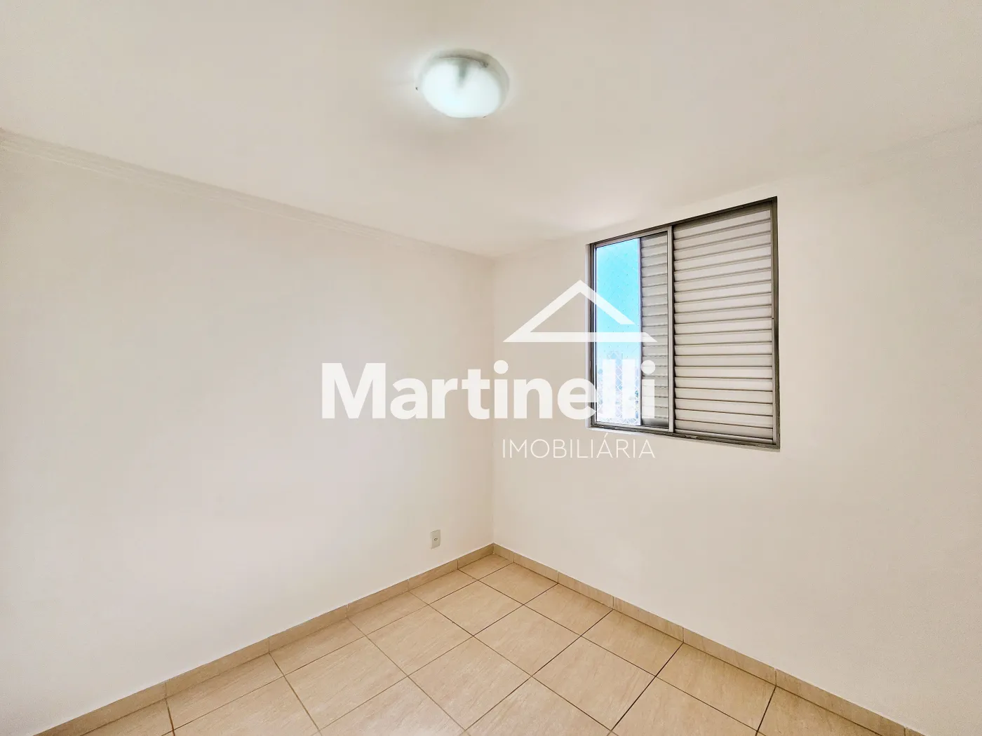 Alugar Apartamento / Padr&atilde;o em Ribeir&atilde;o Preto R$ 1.700,00 - Foto 16