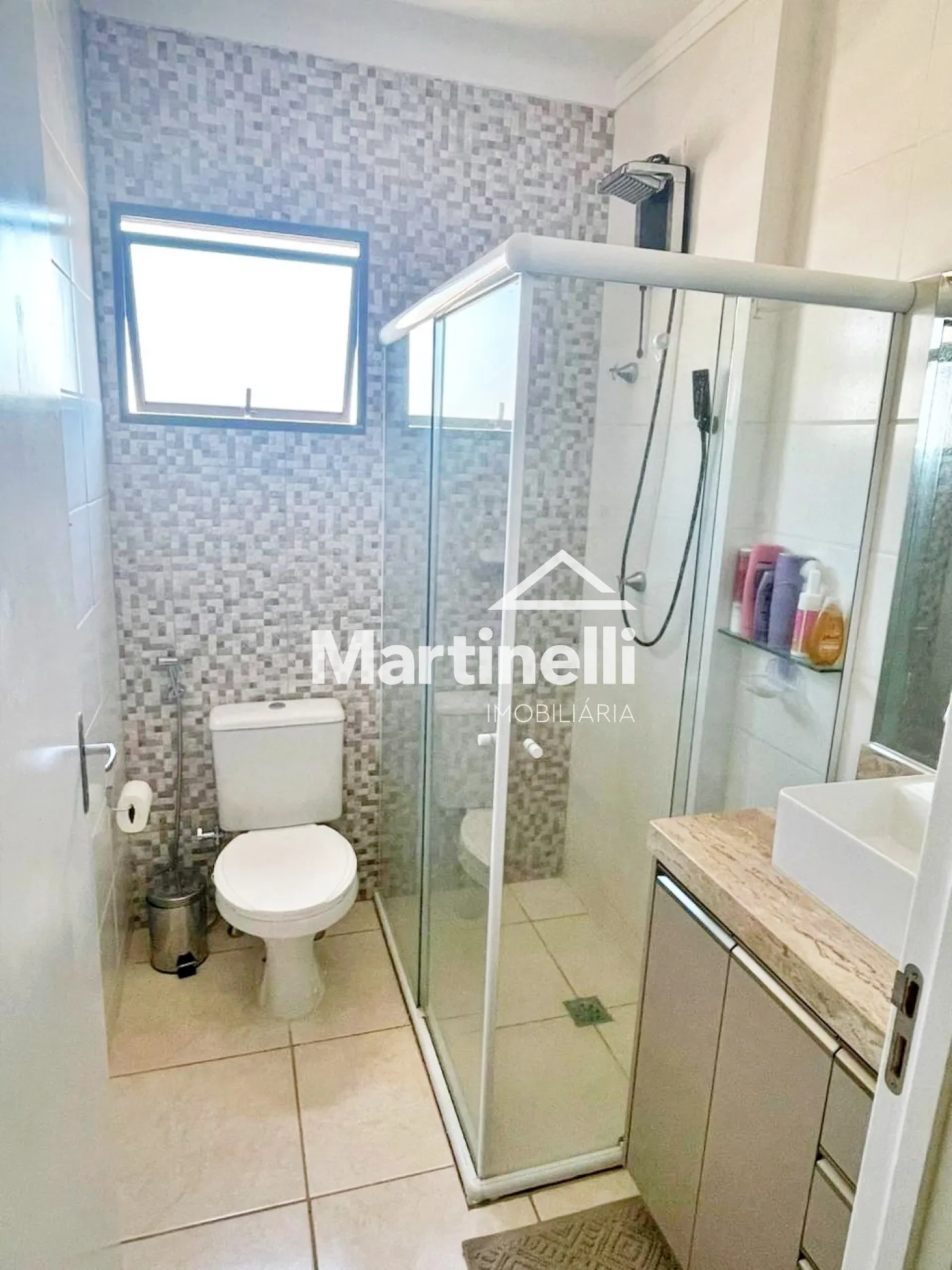 Alugar Apartamento / Padr&atilde;o em Ribeir&atilde;o Preto R$ 1.200,00 - Foto 11