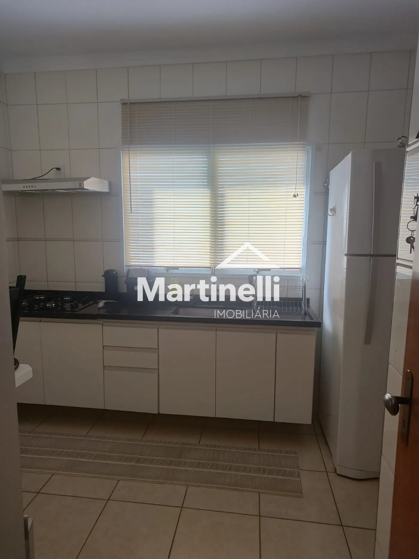 Alugar Apartamento / Padr&atilde;o em Ribeir&atilde;o Preto R$ 3.000,00 - Foto 3