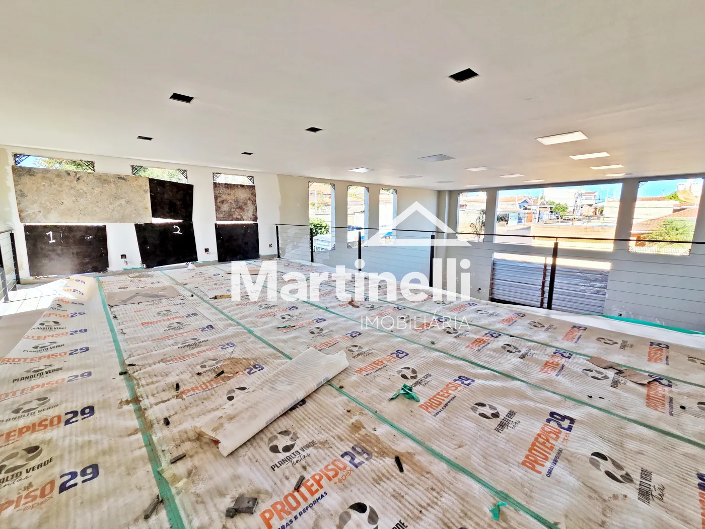 Alugar Comercial / Galp&atilde;o em Ribeir&atilde;o Preto R$ 10.000,00 - Foto 3