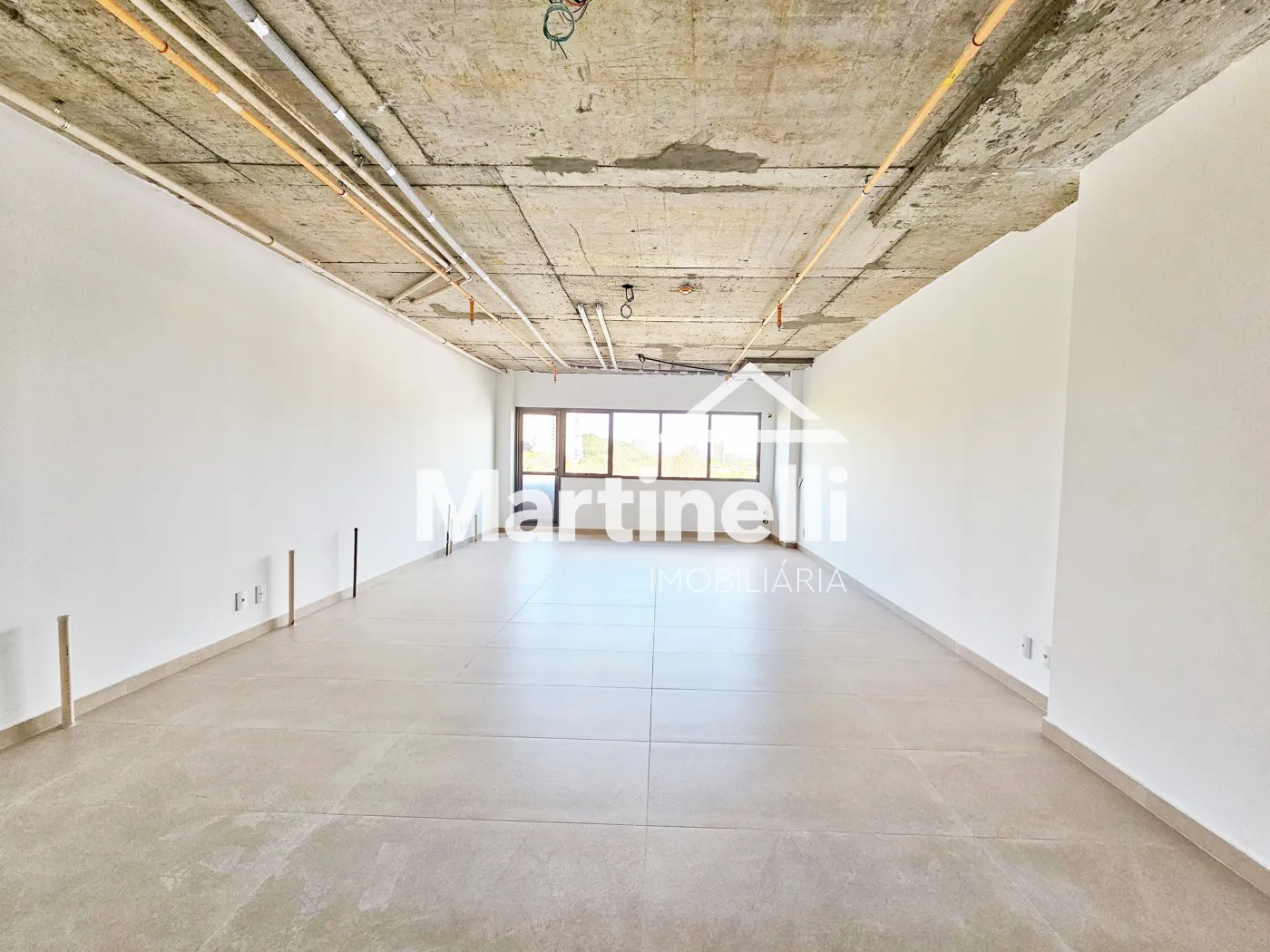 Alugar Comercial / Sala em Ribeir&atilde;o Preto R$ 6.470,00 - Foto 1