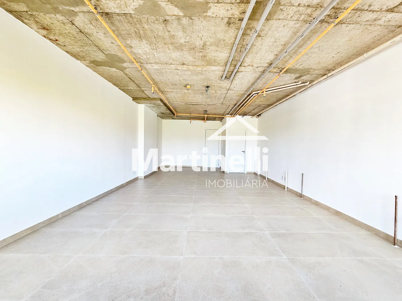Alugar Comercial / Sala em Ribeir&atilde;o Preto R$ 6.470,00 - Foto 4