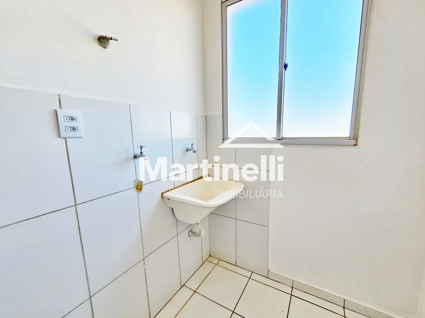 Alugar Apartamento / Padr&atilde;o em Ribeir&atilde;o Preto R$ 1.000,00 - Foto 6