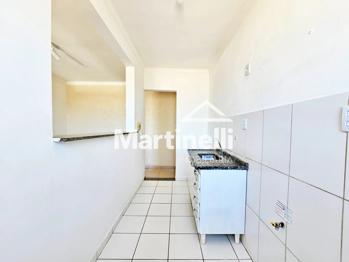 Alugar Apartamento / Padr&atilde;o em Ribeir&atilde;o Preto R$ 1.000,00 - Foto 5