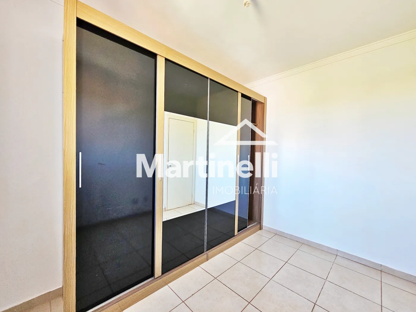 Alugar Apartamento / Padr&atilde;o em Ribeir&atilde;o Preto R$ 1.000,00 - Foto 11