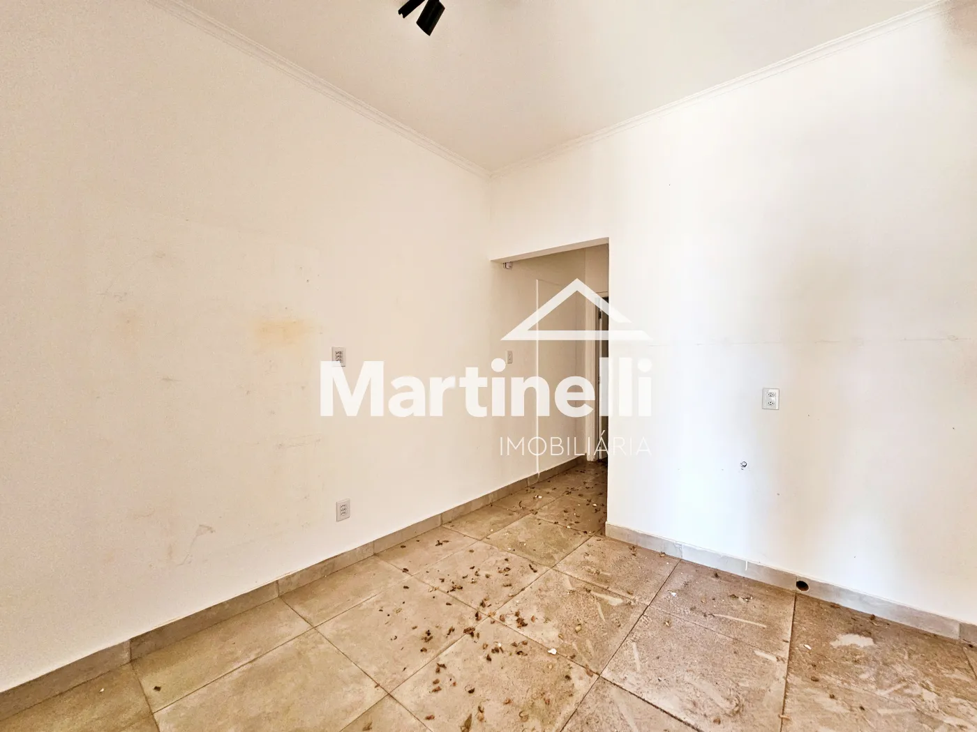 Alugar Comercial / Im&oacute;vel em Ribeir&atilde;o Preto R$ 1.800,00 - Foto 5